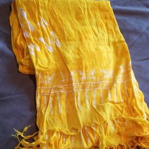 Yellow and white sarong